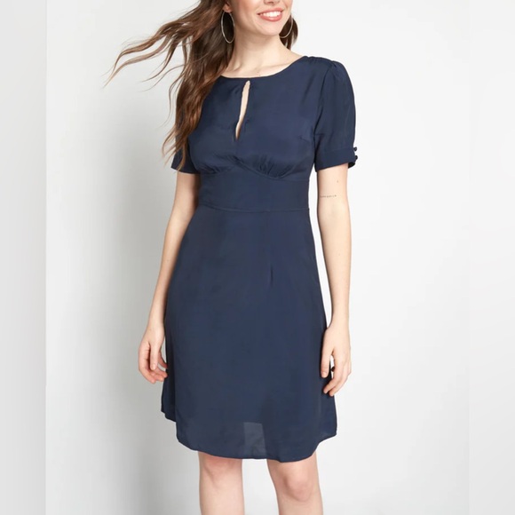 Modcloth Dresses & Skirts - ModCloth The Keyhole Story A-line Dress
